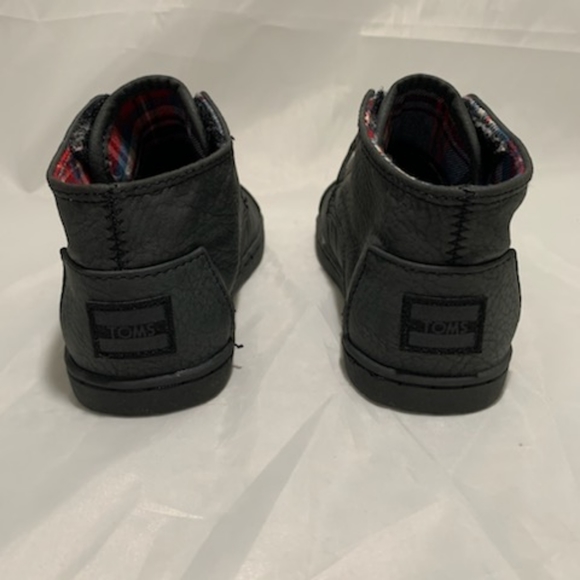 Toms Tiny Botas Sneaker - Picture 8 of 9